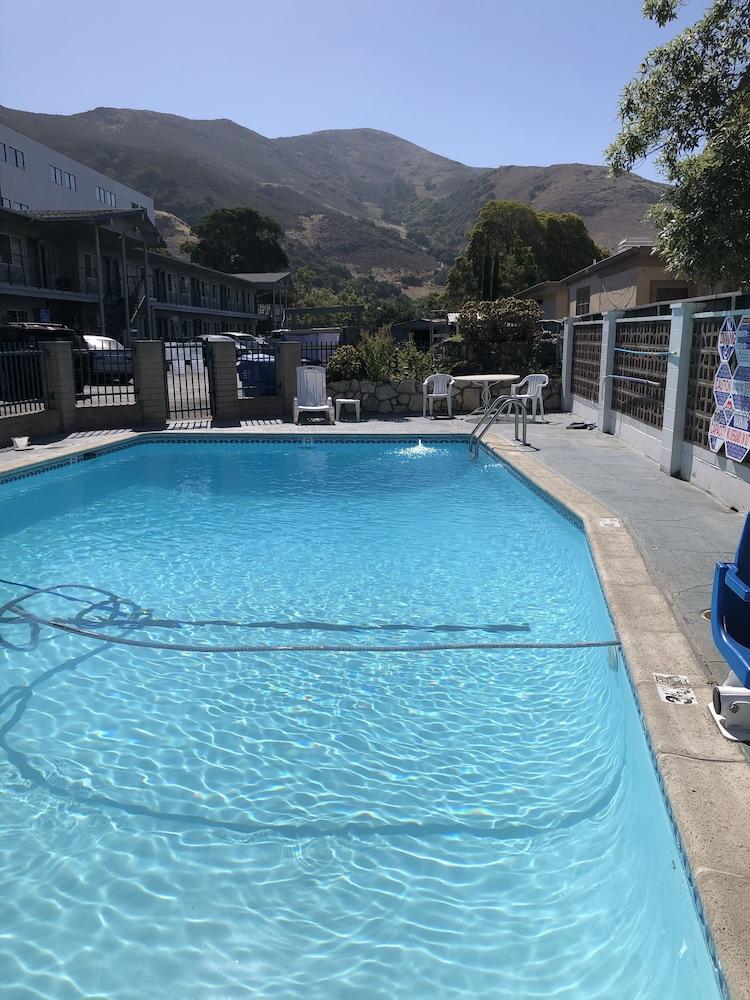 At 2* San Luis Obispo