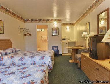 Motel At 2*